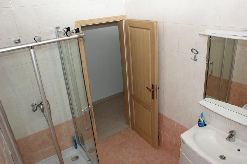 Apartments Cezar Vinkuran Dış mekan fotoğraf