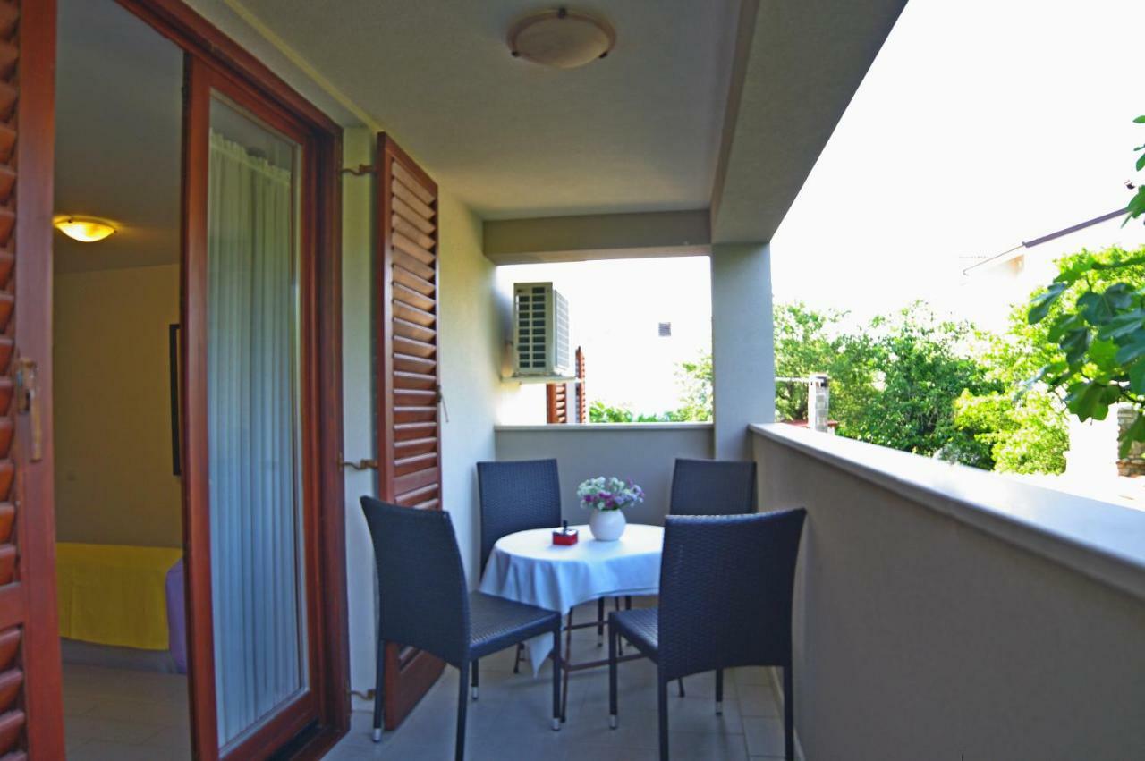 Apartments Cezar Vinkuran Dış mekan fotoğraf