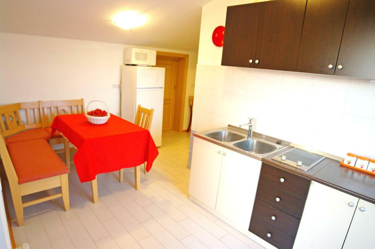 Apartments Cezar Vinkuran Dış mekan fotoğraf