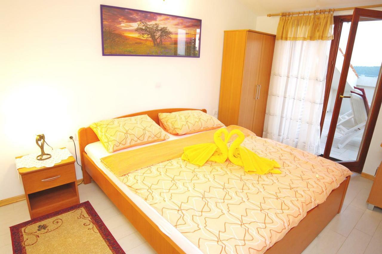 Apartments Cezar Vinkuran Dış mekan fotoğraf